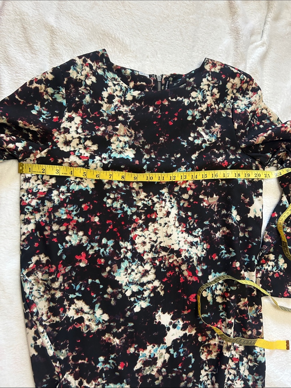 NWOT W118 Walter Baker Abstract Print Shift Dress Long Sleeve L Quiet Luxury - Picture 8 of 12